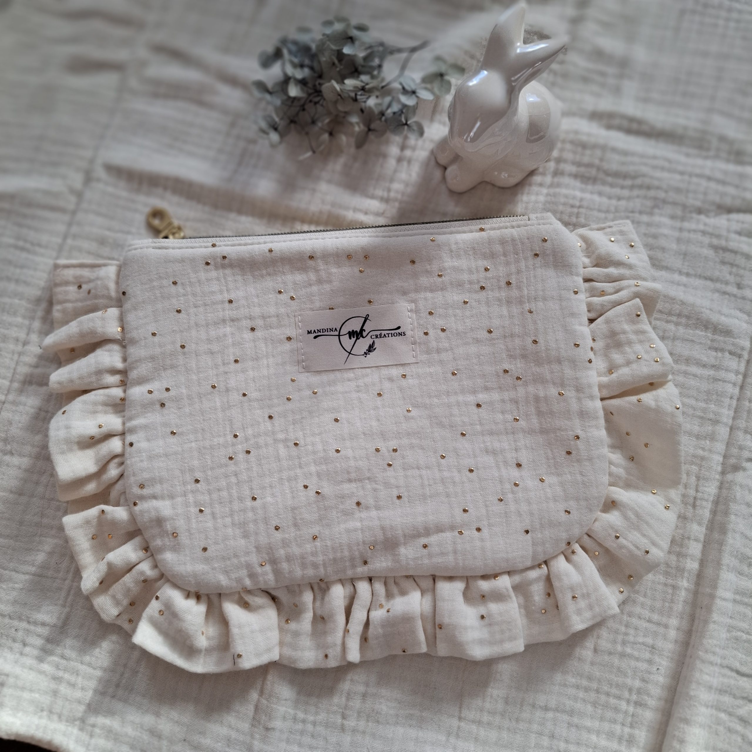 trousse plate zippée double gaze avec pois doré couleur écru