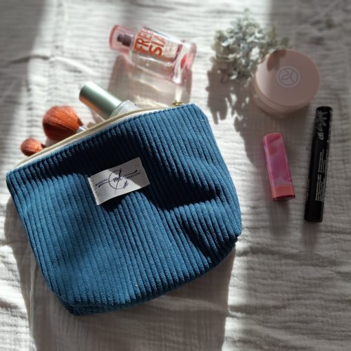 Petite trousse zippée en velours côtelé couleur bleu canard
