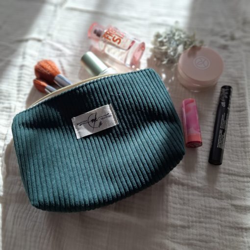 Petite trousse zippée en velours côtelé couleur vert sapin