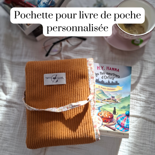 Pochette velours côtelé pour ranger livre de poche