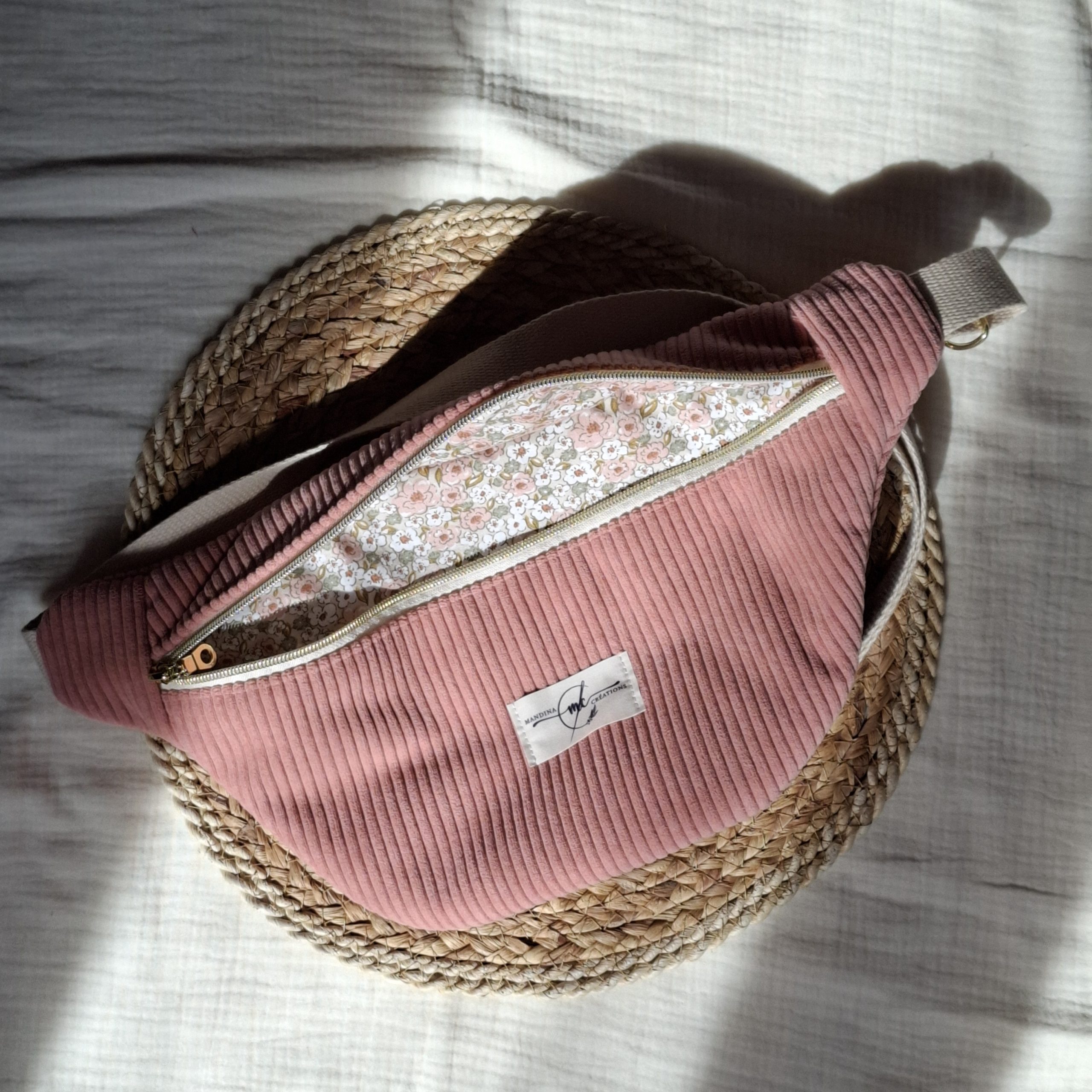 sac banane velours côtelé rose avec doublure fleuri