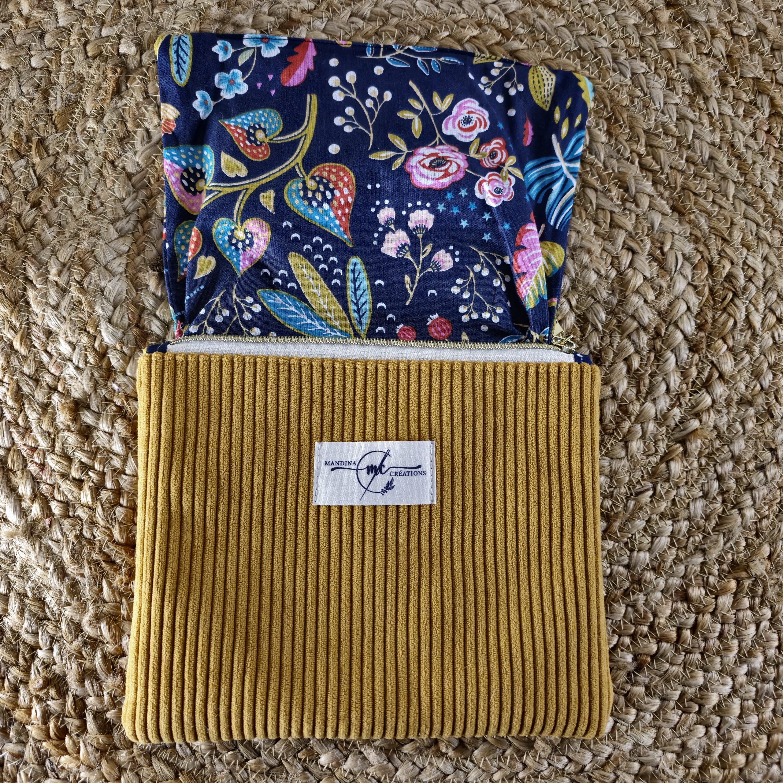 Pochette plate velours côtelés à personnaliser – Image 2