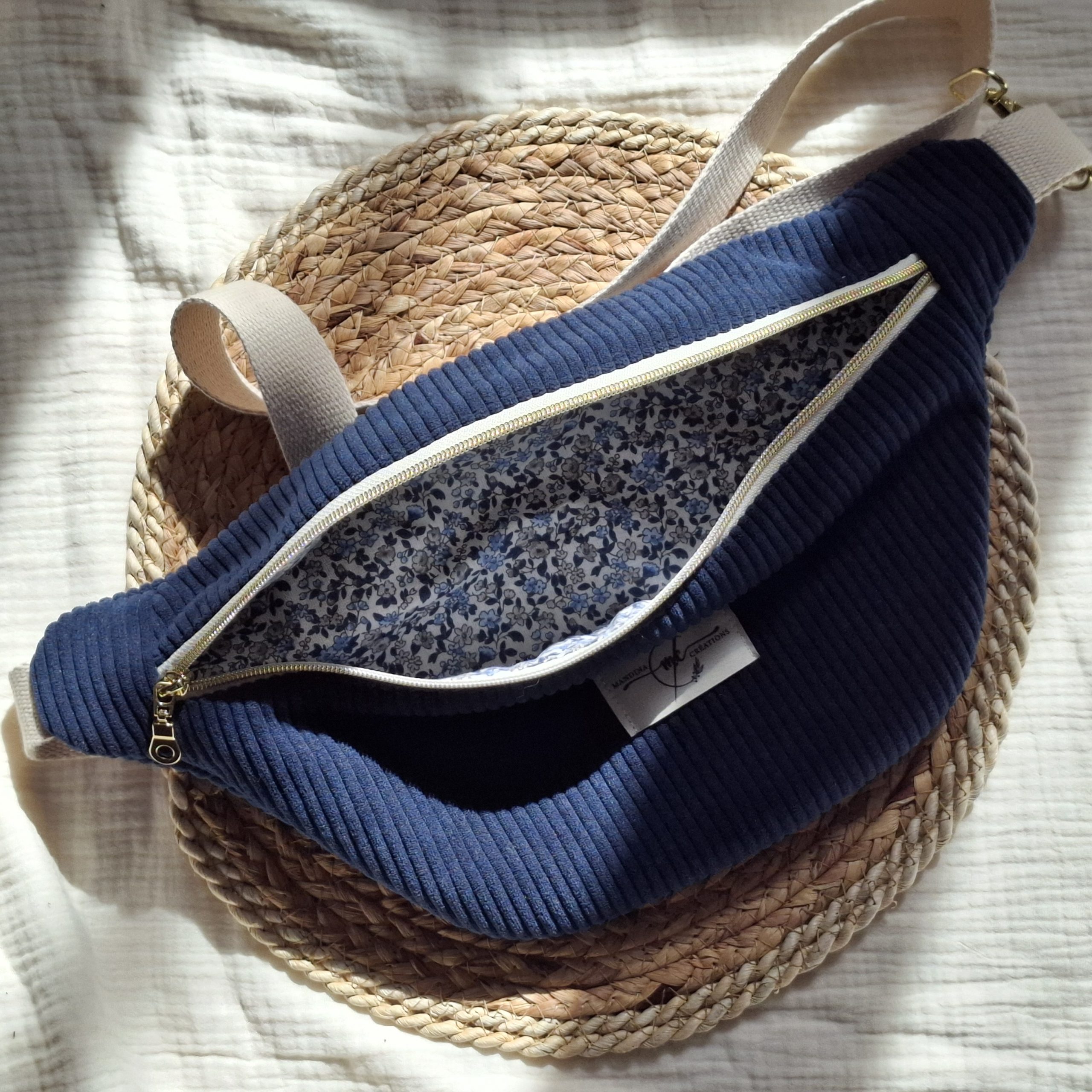 Sac banane zippée velours côtelé terracotta avec doublure petites fleurs bleues