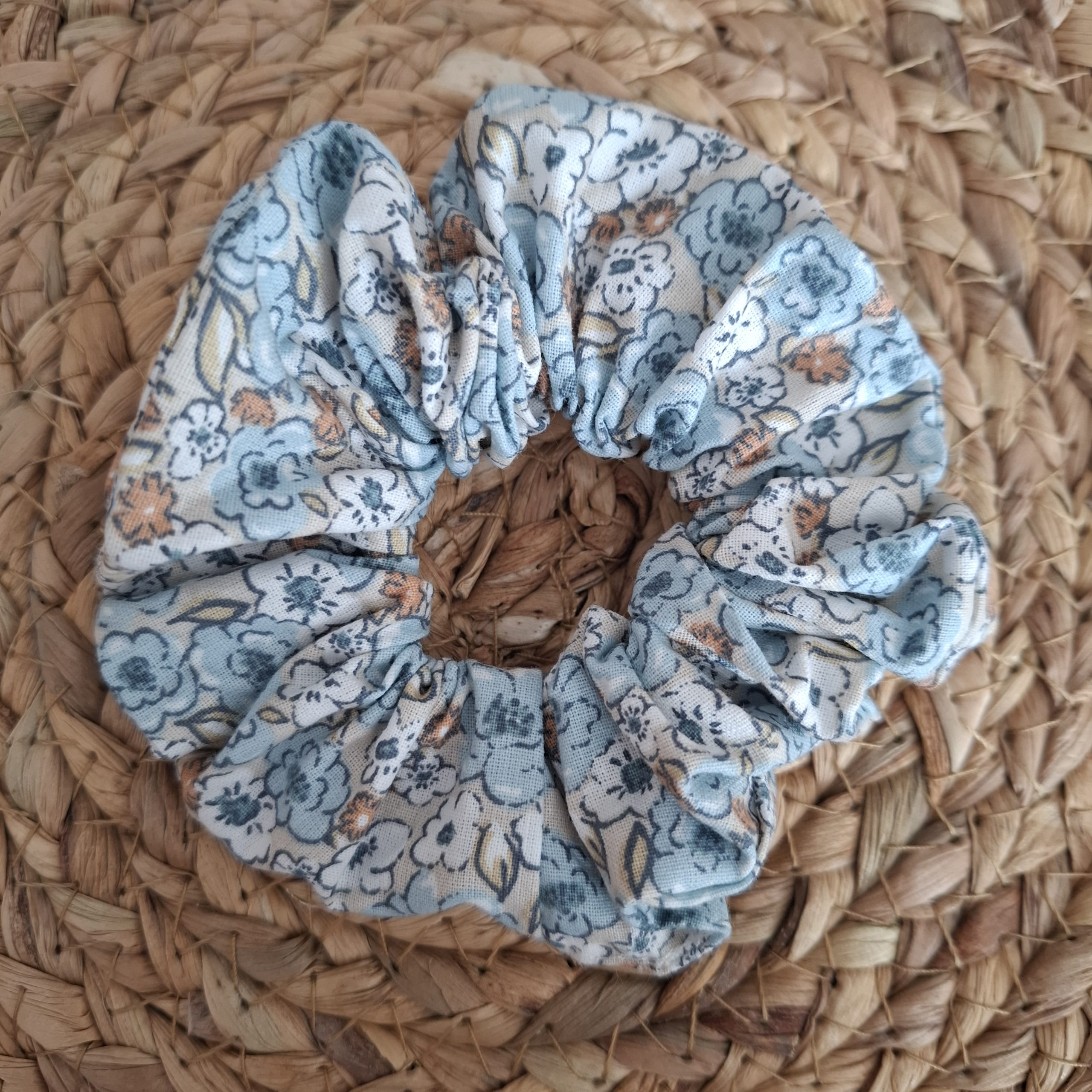 chouchou coton imprimé petites fleurs bleu