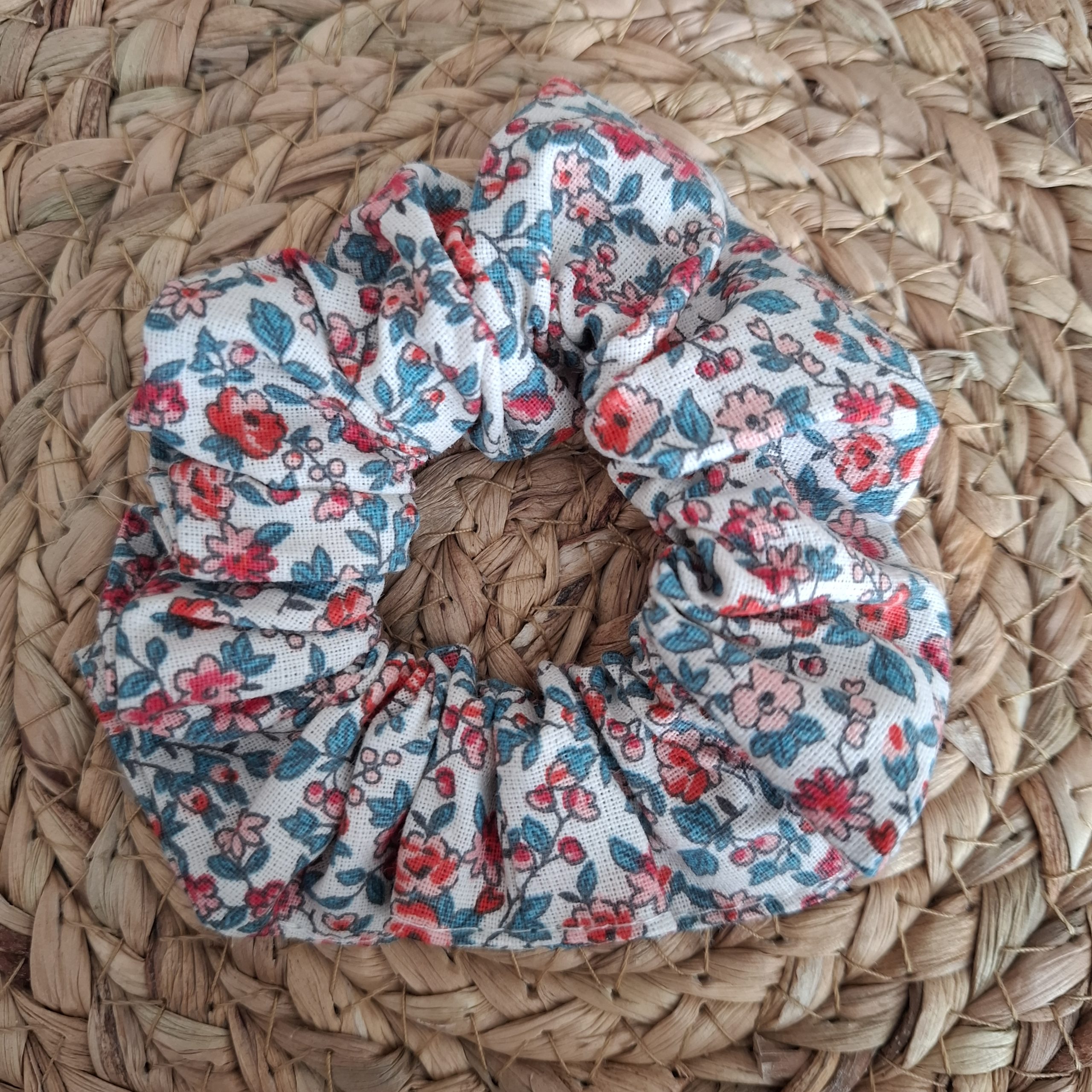 chouchou coton imprimé petites fleurs corail
