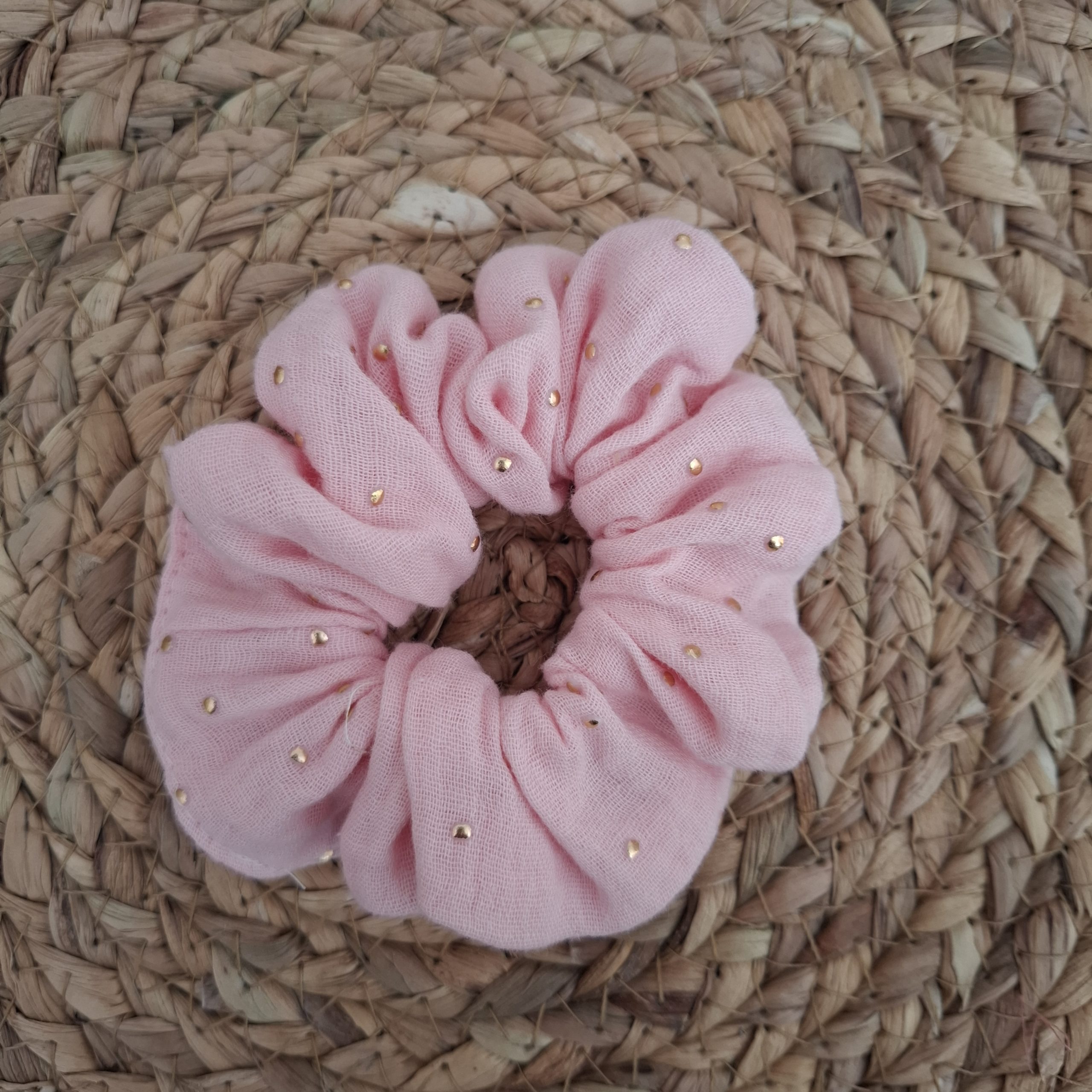 chouchou double gaze pois dorés rose clair