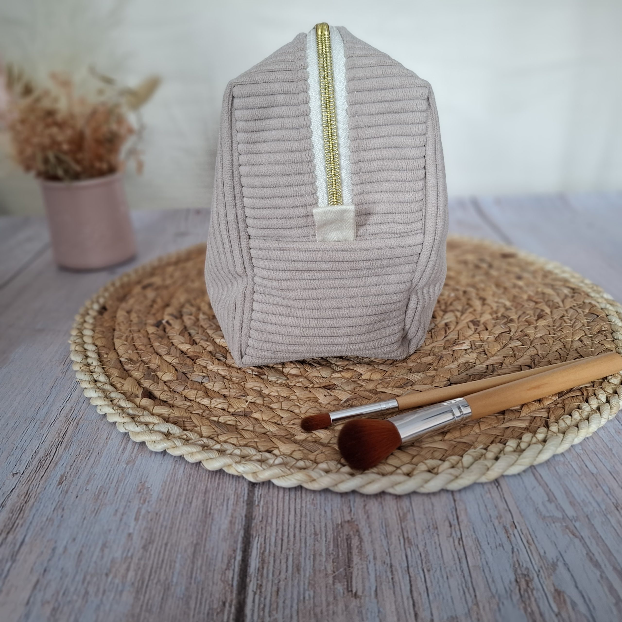 Trousse de toilette velours côtelé beige