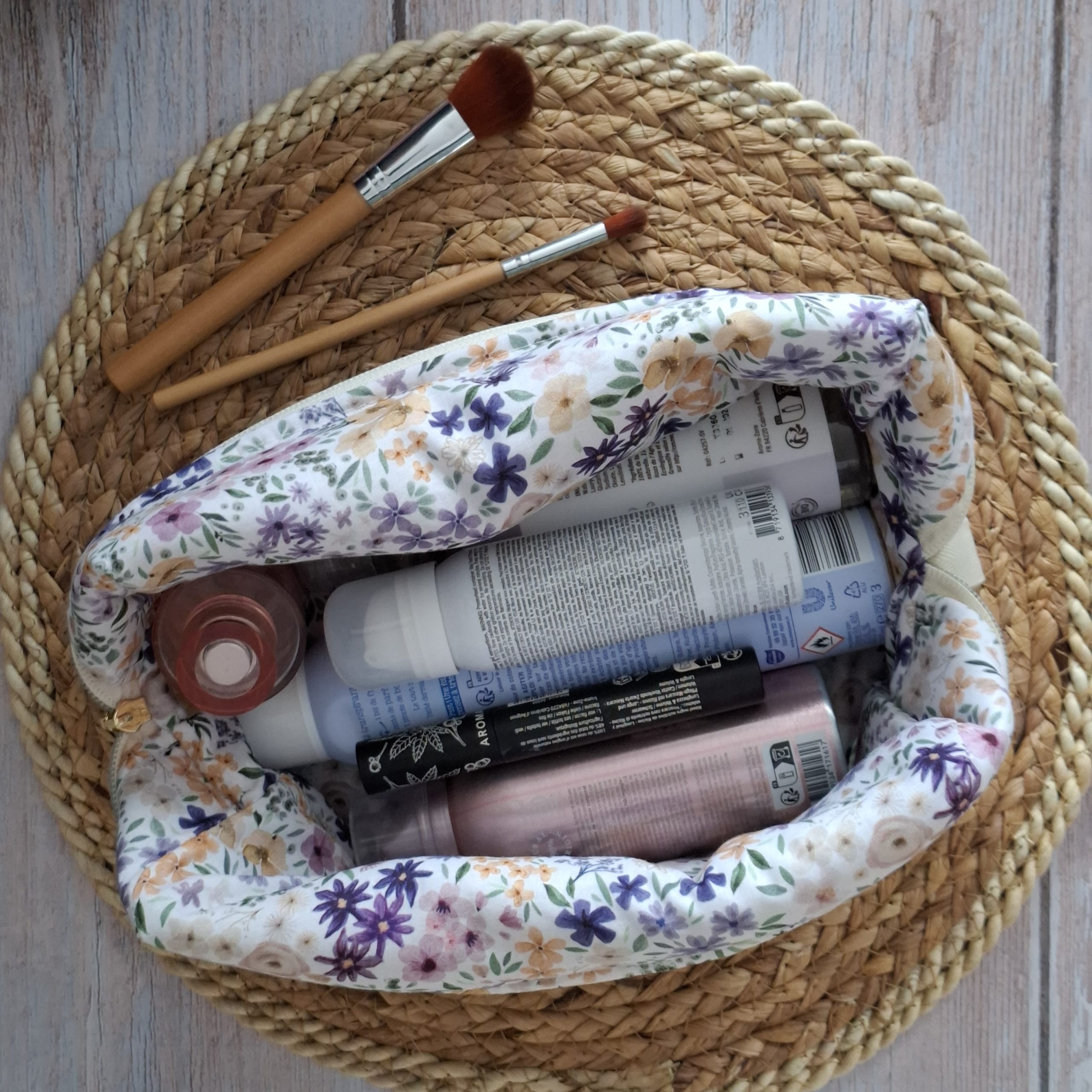 Trousse de toilette velours côtelé vert sauge