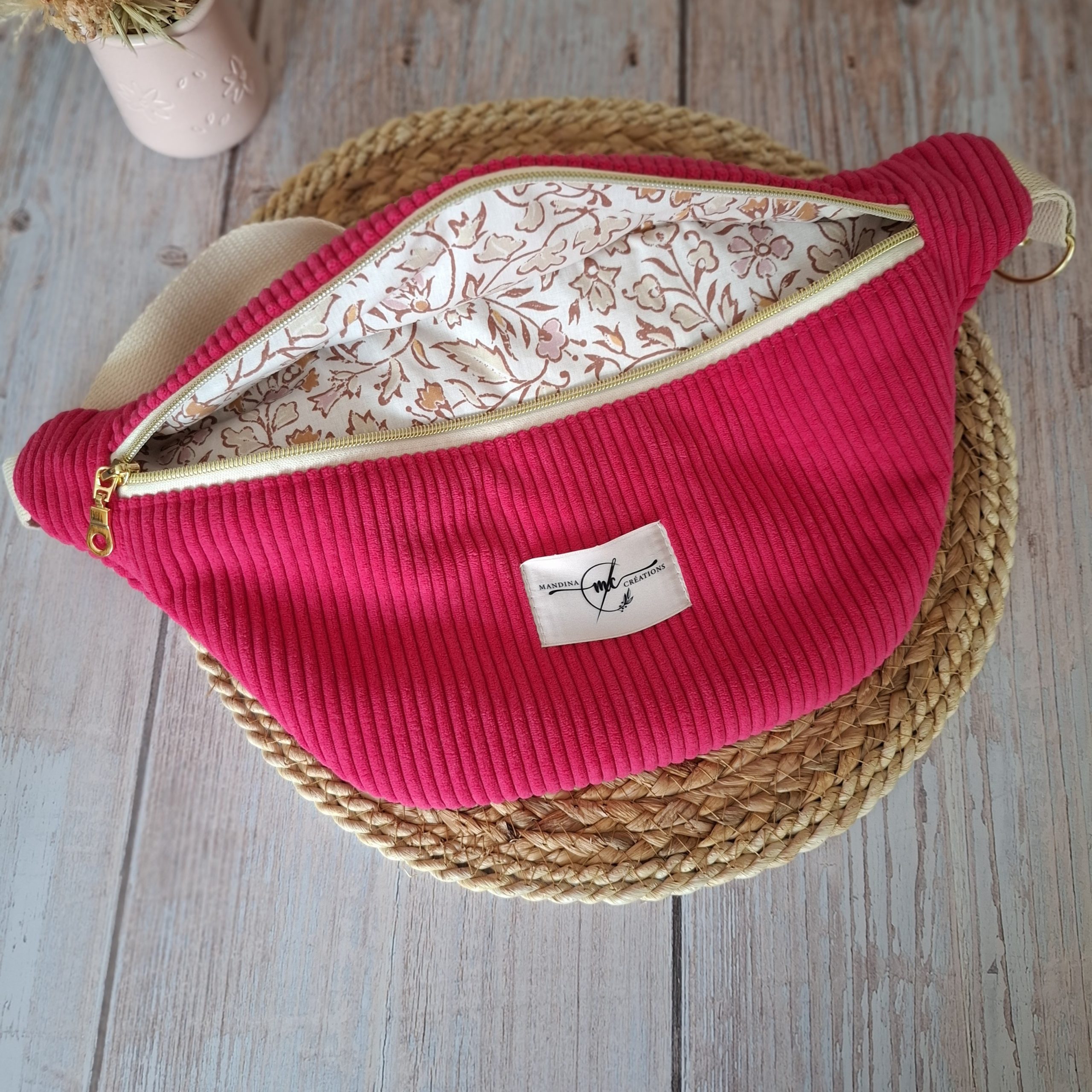 Sac banane velours côtelé fuchsia doublure fleurs indiennes blanc