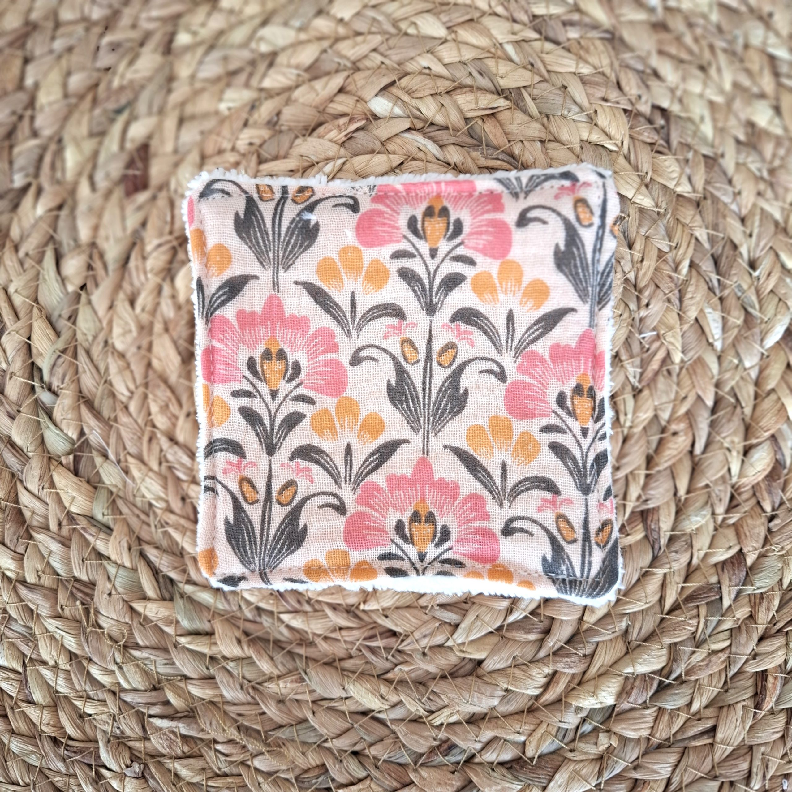 Panière florale avec un lot de 7 lingettes - En stock – Image 19
