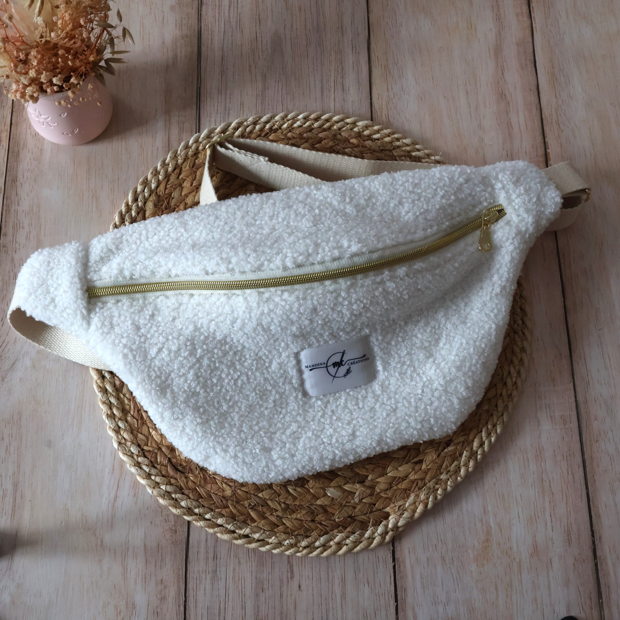 sac banane bouclette blanc jasmin 1