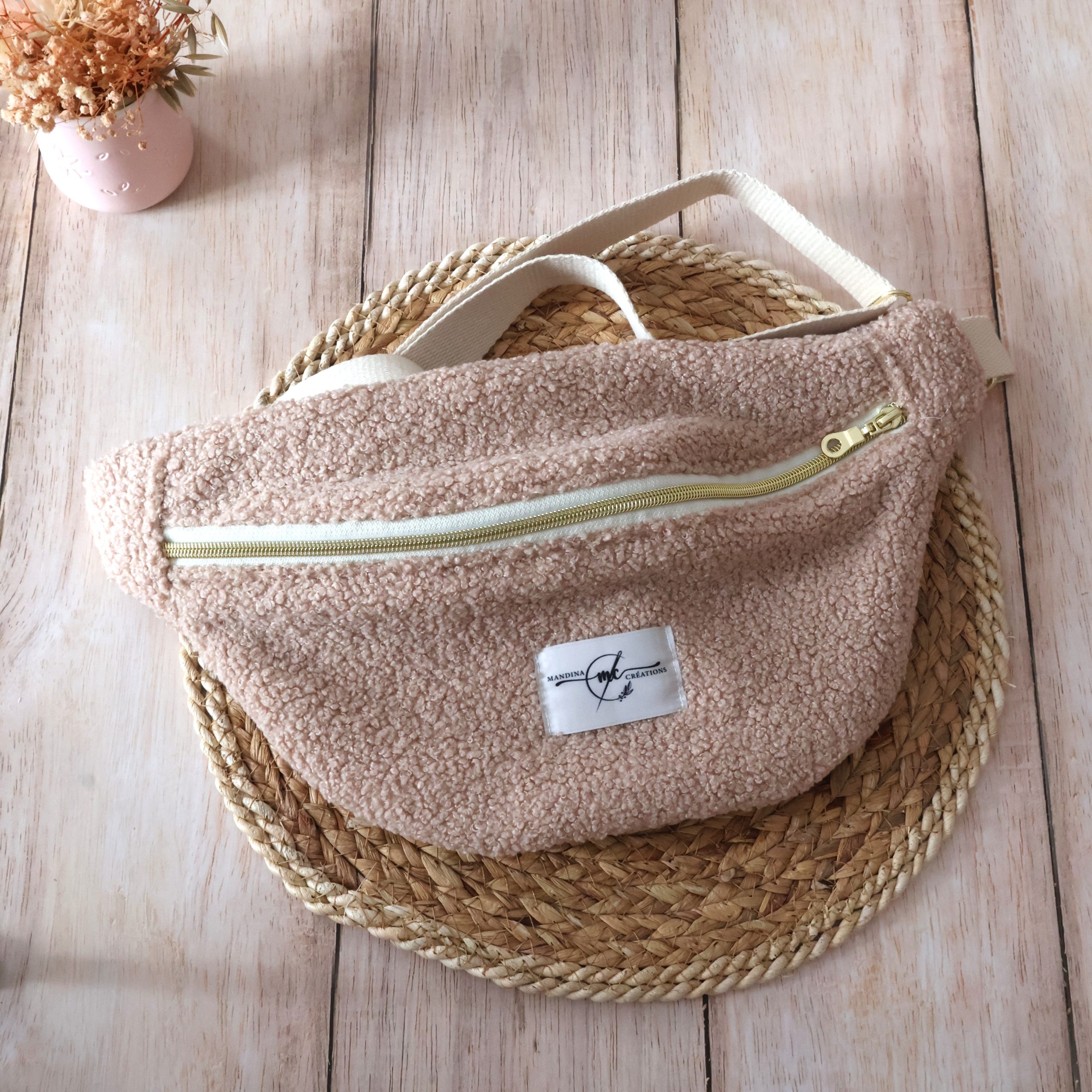sac banane bouclette marron esmée 1